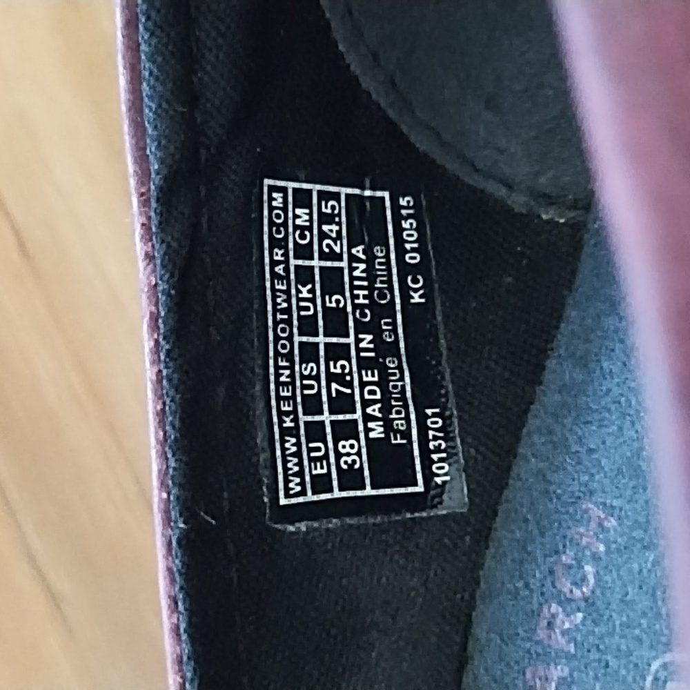 Keen Women's Rivington CNX Criss Cross - Picture 9 of 10